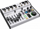 Digitální pult FLOW 8