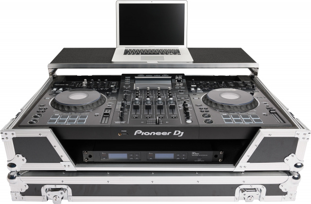 DJ-Controller Workstation XDJ-XZ 19" B-STOCK
