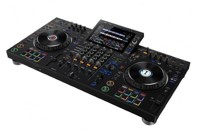 XDJ-AZ